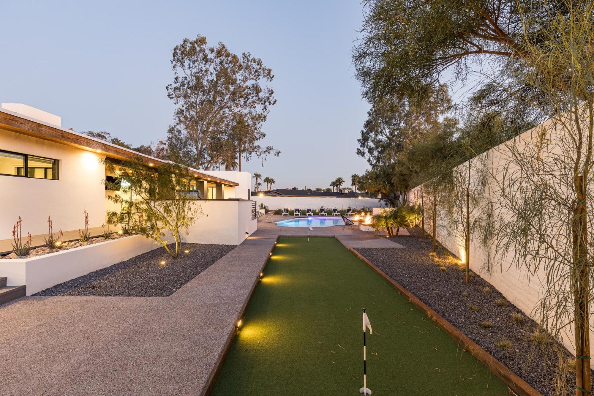 Luxury Micro-Resort, Theater, Sauna, Heated Pool Phoenix Exterior photo