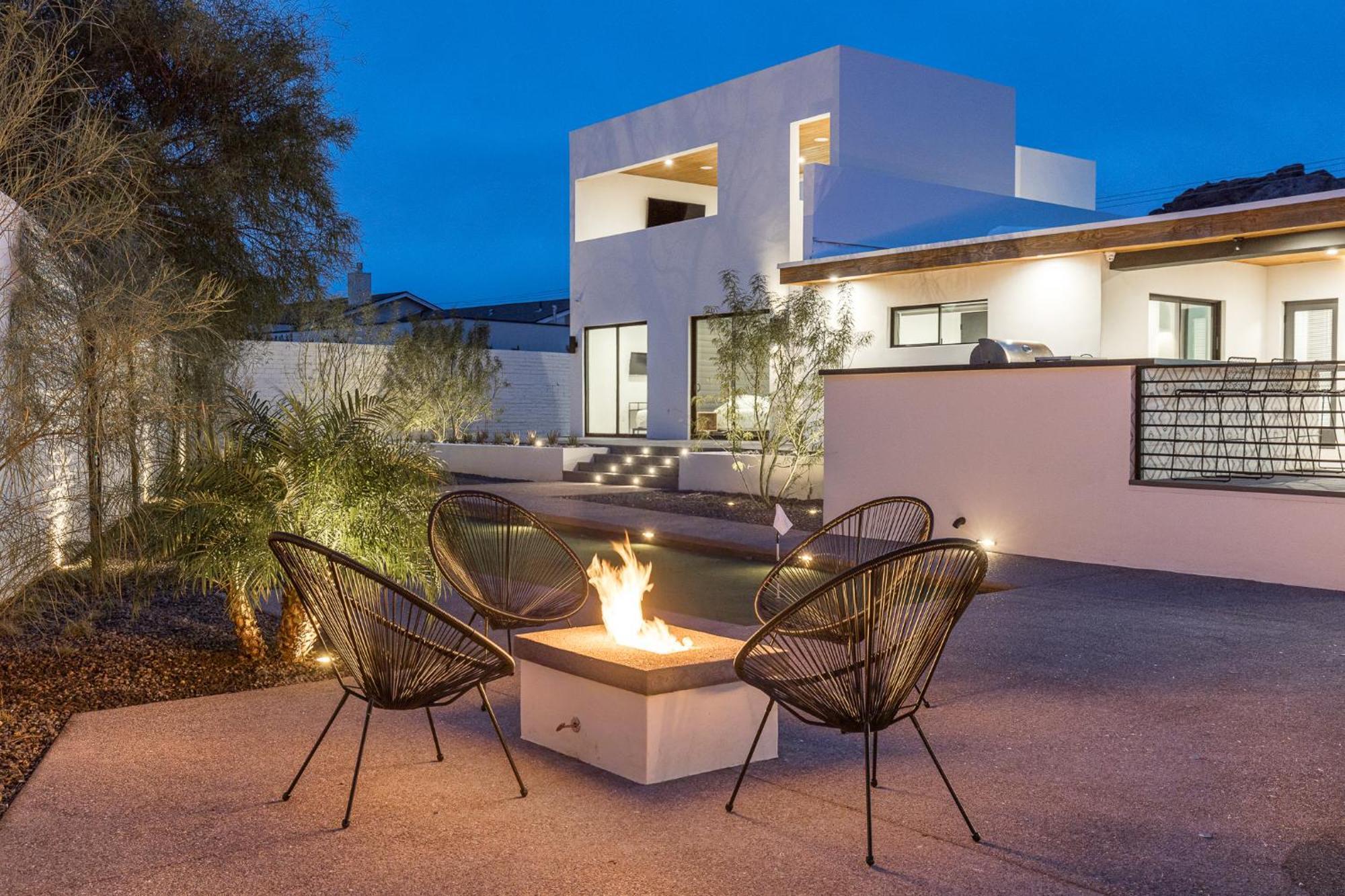 Luxury Micro-Resort, Theater, Sauna, Heated Pool Phoenix Exterior photo